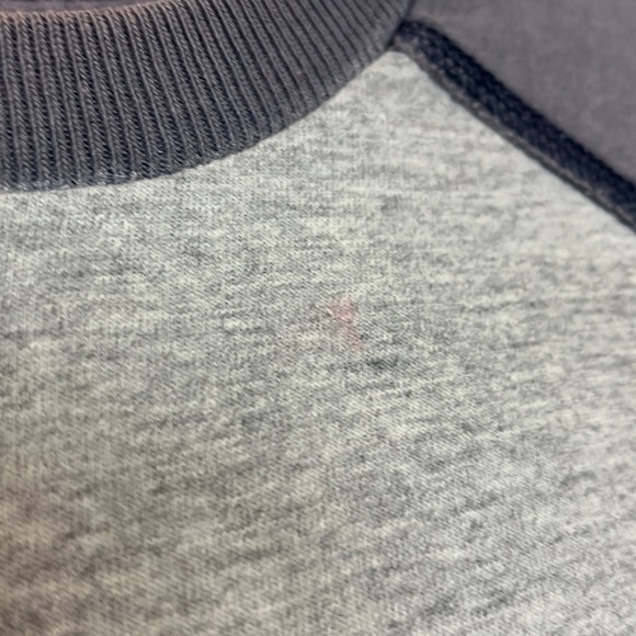 Abercrombie Boys XL T-Shirt - Picture 5 of 6